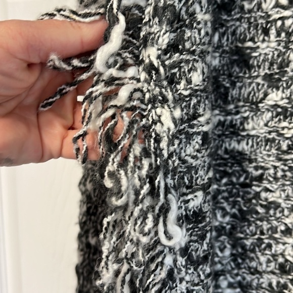 Chicos Black White Marled Fringe Vest Open Long Knit Sweater Cardigan Duster S - Picture 10 of 14